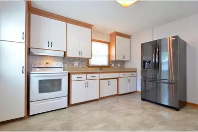 4639 Colorado Avenue N, Crystal, MN 55422 - Photo 14