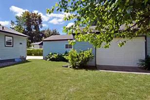 4639 Colorado Ave N, Crystal, MN 55422 - Photo 8