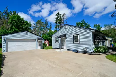 4639 Colorado Avenue N, Crystal, MN 55422 - Photo 2
