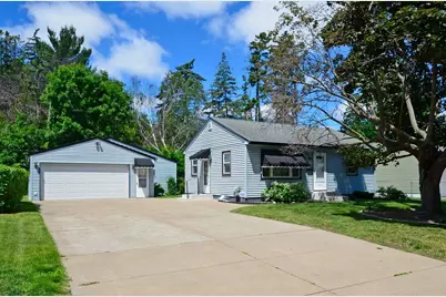 4639 Colorado Avenue N, Crystal, MN 55422 - Photo 4