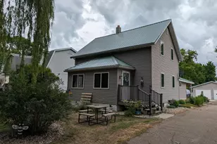 111 E Lyon St, Minneota, MN 56264 - Photo 1