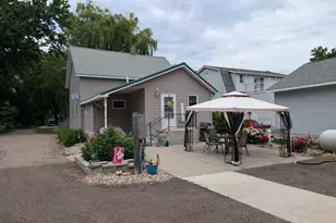 111 E Lyon St, Minneota, MN 56264 - Photo 2