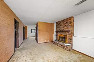 7408 W 100th St, Bloomington, MN 55438 - Photo 10