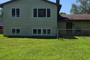 7408 W 100th St, Bloomington, MN 55438 - Photo 26