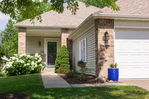 8897 Compton Dr, Inver Grove Heights, MN 55076 - Photo 36