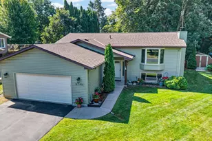 5795 Amy Ln, Maple Plain, MN 55359 - Photo 2