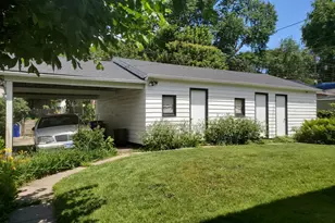 2033 Randolph Ave, Saint Paul, MN 55105 - Photo 4