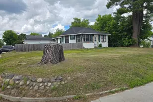 703 NW 3rd Ave, Grand Rapids, MN 55744 - Photo 2