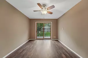 1386 Arden View Dr, Arden Hills, MN 55112 - Photo 22