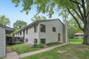 1386 Arden View Dr, Arden Hills, MN 55112 - Photo 1