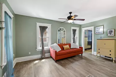 1036 Geranium Avenue E, Saint Paul, MN 55106 - Photo 4