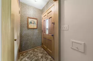 142 22nd Ave SW, Faribault, MN 55021 - Photo 14