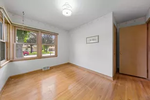 142 22nd Ave SW, Faribault, MN 55021 - Photo 20