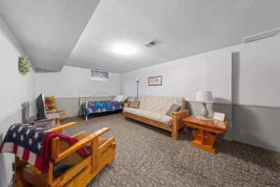 142 22nd Avenue SW, Faribault, MN 55021 - Photo 16