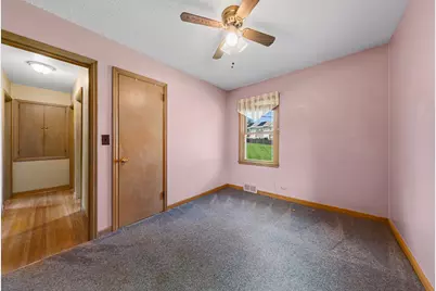 142 22nd Avenue SW, Faribault, MN 55021 - Photo 22