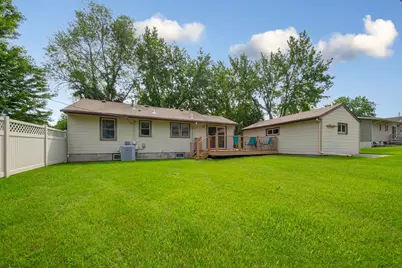 142 22nd Avenue SW, Faribault, MN 55021 - Photo 26