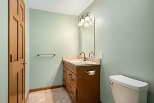 1706 22nd Ave SW, Austin, MN 55912 - Photo 48
