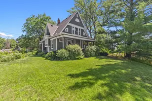 228 Summit Ave, Center City, MN 55012 - Photo 2