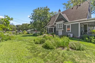 228 Summit Ave, Center City, MN 55012 - Photo 56