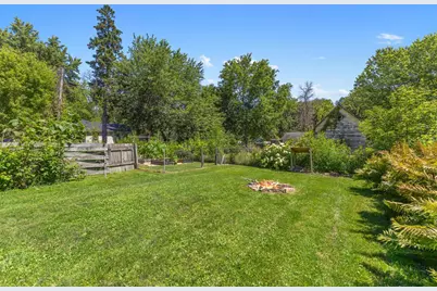 228 Summit Avenue, Center City, MN 55012 - Photo 60