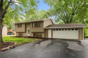 1710 Eugene St, White Bear Lake, MN 55110 - Photo 2