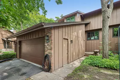 2687 Sumac Ridge, White Bear Lake, MN 55110 - Photo 4