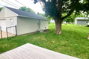 457 Division St, Gaylord, MN 55334 - Photo 34
