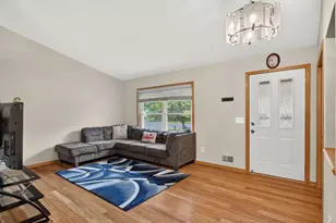 4410 S River Run, Savage, MN 55378 - Photo 2