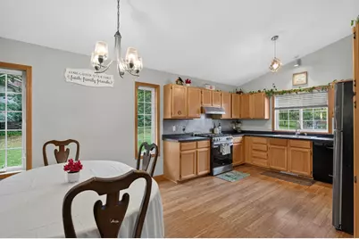 4410 S River Run, Savage, MN 55378 - Photo 6