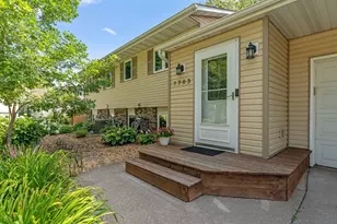 7703 Ivystone Ave S, Cottage Grove, MN 55016 - Photo 1