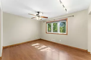 7703 Ivystone Ave S, Cottage Grove, MN 55016 - Photo 12