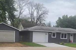 1502 2nd Ave, Mountain Lake, MN 56159 - Photo 2