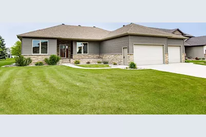 3814 22nd Avenue S, Moorhead, MN 56560 - Photo 2