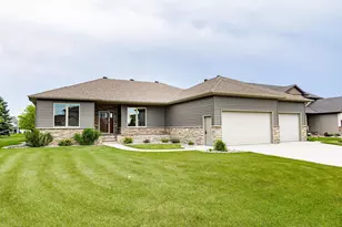 3814 22nd Ave S, Moorhead, MN 56560 - Photo 2