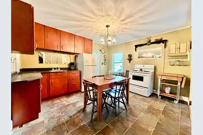 305 Garfield Street S, Lake Benton, MN 56149 - Photo 10