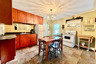 305 Garfield St S, Lake Benton, MN 56149 - Photo 10