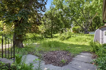 5625 Hillsview Road, Brooklyn Center, MN 55430 - Photo 34