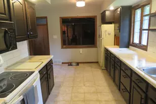 709 10th St S, Benson, MN 56215 - Photo 10