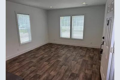 1611 6th Avenue E #A4, Alexandria, MN 56308 - Photo 6