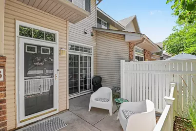 8443 Cortland Road, Eden Prairie, MN 55344 - Photo 2