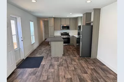 1611 6th Avenue E #A6, Alexandria, MN 56308 - Photo 4