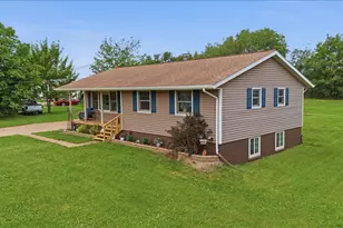 215 E 45th St, Hibbing, MN 55746 - Photo 42