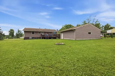 215 E 45th Street, Hibbing, MN 55746 - Photo 34