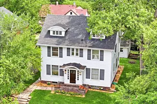 1070 Bradley St, Saint Paul, MN 55130 - Photo 1