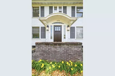 1070 Bradley Street, Saint Paul, MN 55130 - Photo 2