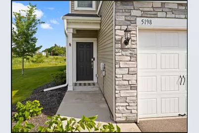 5198 94th Lane N, Brooklyn Park, MN 55443 - Photo 2