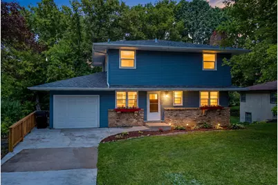 3701 Adair Avenue N, Crystal, MN 55422 - Photo 2