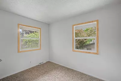 3701 Adair Avenue N, Crystal, MN 55422 - Photo 22