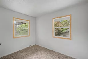 3701 Adair Ave N, Crystal, MN 55422 - Photo 22