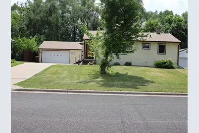 1244 Ryan Avenue E, Maplewood, MN 55109 - Photo 2